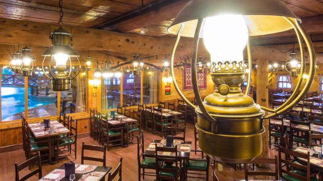 Davy Crockett Ranch Tavern