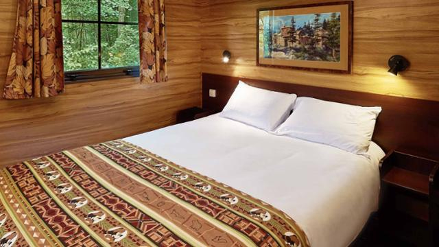 Davy Crockett Ranch Trapper Tribe Cabin