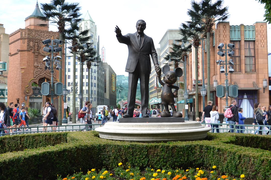 FM WALTDISNEYSTUDIOS PARTNER