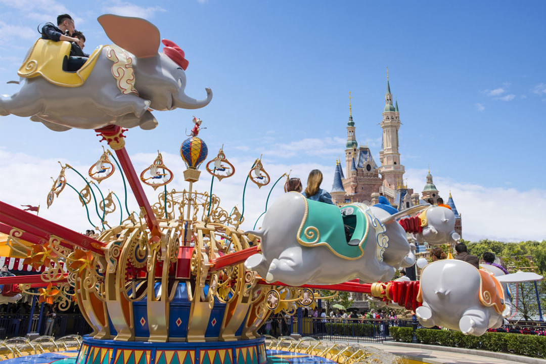 Shanghai Dumbo Ride