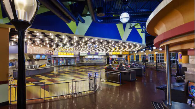 FM DESTINATION ALLSTARSMOVIE FOODCOURT