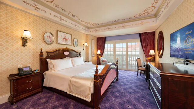 FM DESTINATION DISNEYLANDHOTEL BEDROOM10