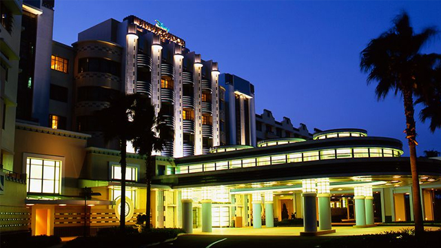 AMBASSADOR HOTEL OUTDOORSNIGHT AMBASSADOR HOTEL OUTDOORSNIGHT