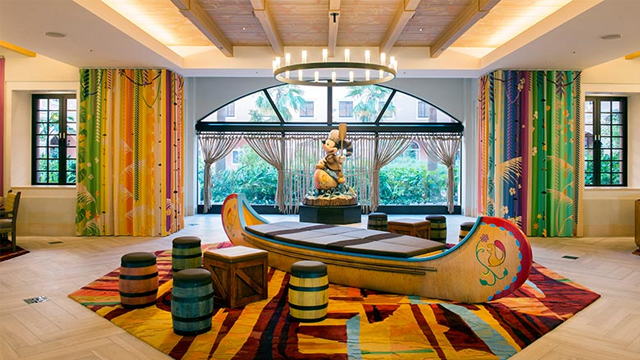Hotel Celebration Lobby